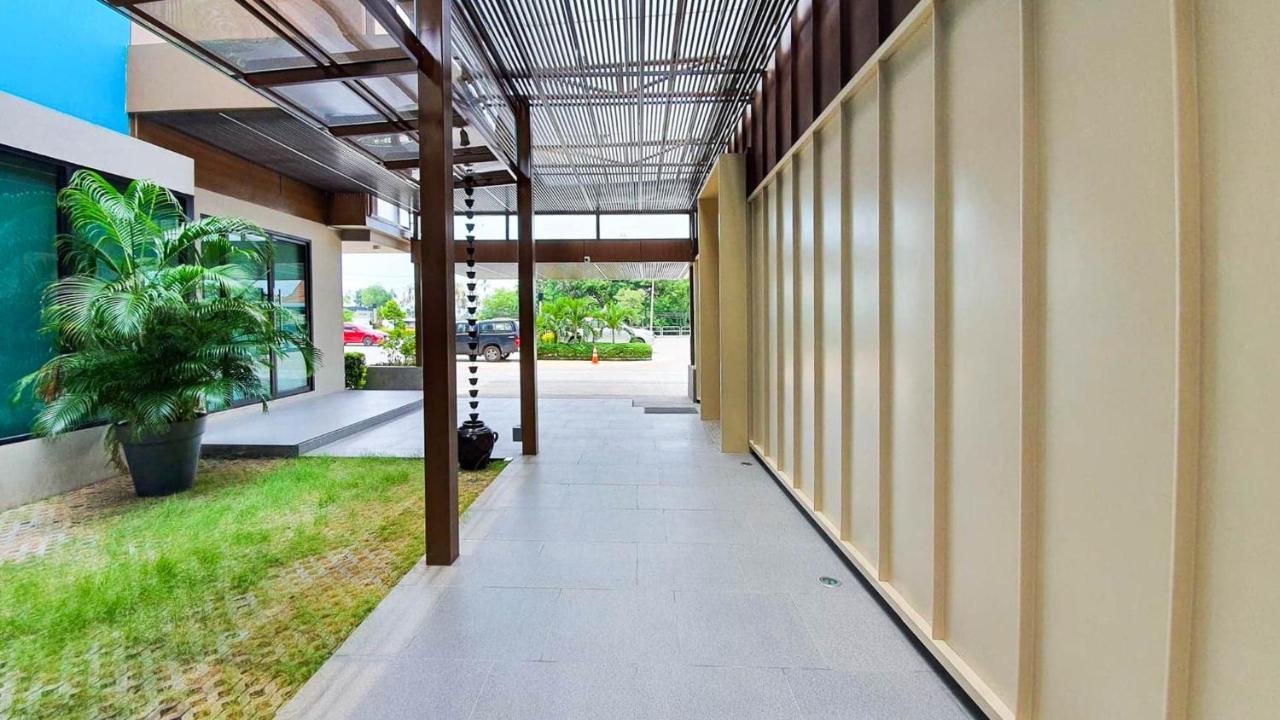 S.22 Hotel Suratthani Surat Thani Zewnętrze zdjęcie