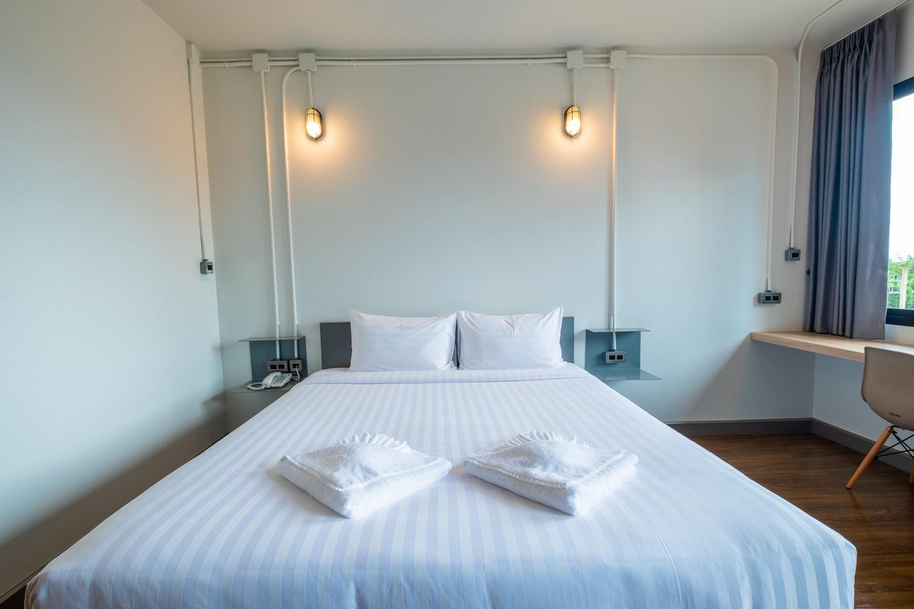 S.22 Hotel Suratthani Surat Thani Zewnętrze zdjęcie